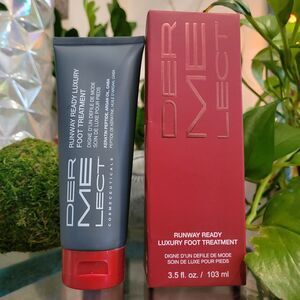 Dermelect Foot Cream Treatment Rough Chapped Cracked Skin Repair Mask